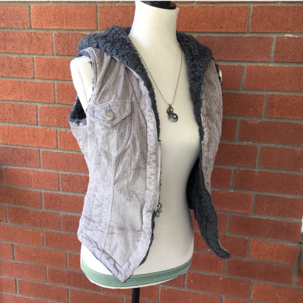 Levi’s Corduroy Vest